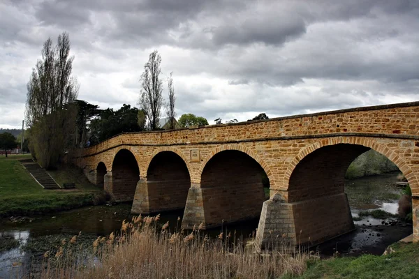 oldest-bridge-in-richmond